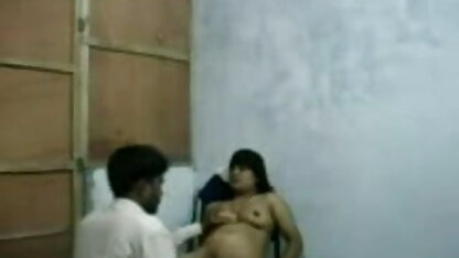 लड़की के साथ निराश और उसे बिल्ली में सेक्सी मूवी फुल हद एक विशाल डिल्डो