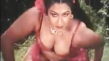 तीन गर्म उभयलिंगी गर्लफ्रेंड बकवास करने सेक्सी वीडियो फुल मूवी वीडियो के लिए खिलौने के साथ यौन संबंध है