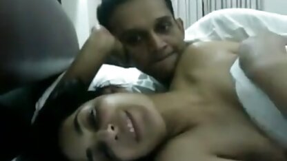 वह पुरुष प्रवेश और गोली सेक्सी वीडियो फुल फिल्म मारता है के एक हिस्से को कम