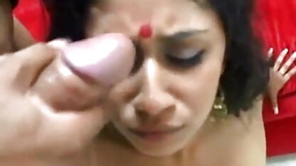 बेटा हार्ड मुर्गा सो रही है माँ के सेक्सी मूवी फुल हद में पैरों पर