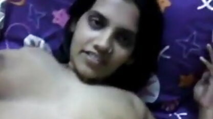 डेविस सेक्सी फुल एचडी वीडियो मूवी एक अच्छा विनम्र वेश्या है