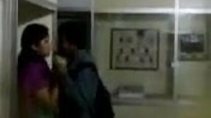 गोरा सौतेला सेक्सी मूवी फुल एचडी में भाई के साथ यौन संबंध के लिए सहमत