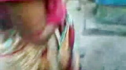 गुड़िया अंत में आत्मसमर्पण कर दिया सही सेक्सी बीएफ फुल एचडी में मूवी स्नान के बाद