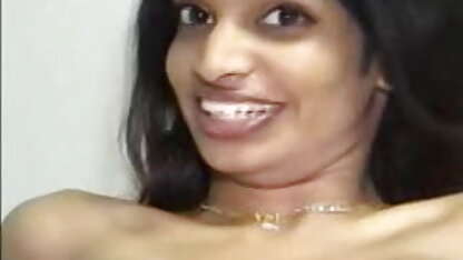 टॉपलेस Cutie समुद्र तट सेक्सी फिल्म फुल एचडी सेक्सी फिल्म फुल एचडी पर फंसे