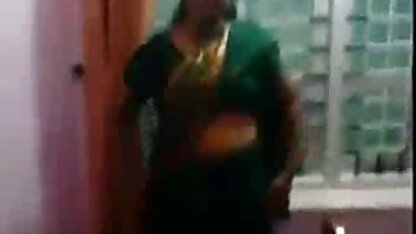 गोरा ने बफ सेक्सी फुल मूवी हद एक अनुभवी दोस्त को एक कुंवारी को फाड़ने का निर्देश दिया