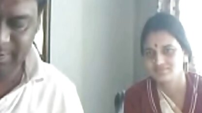 जीवनानंद के साथ काले बाल और उसके पति के सामने एक अजनबी सेक्सी फिल्म फुल एचडी वीडियो के साथ