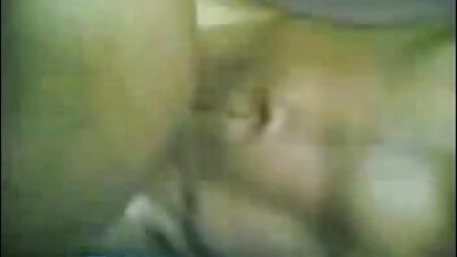 आदमी ने सेक्स में अपनी प्रेमिका और बीएफ वीडियो एचडी फुल मूवी उसकी माताओं के छेद का अनुभव किया